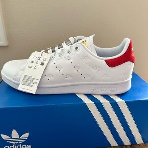Adidas Stan Smith shoes